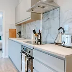 Classic - Διαμέρισμα Χαρογκέιτ